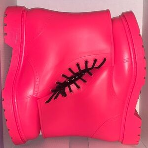 Womens Pink rain boots